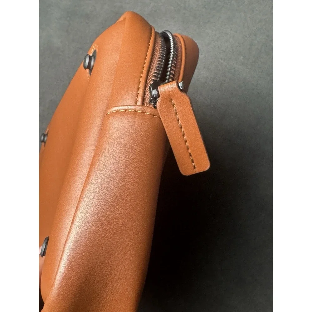 Monos Metro Classic Kit Travel Bag Vegan Leather Organizer Mahogany‎ Case Unisex